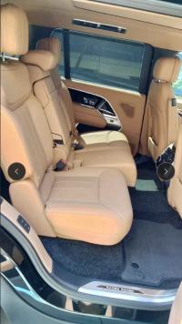 路虎揽胜行政3.0汽油