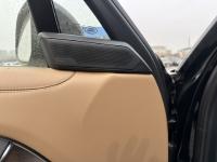 路虎揽胜行政3.0汽油