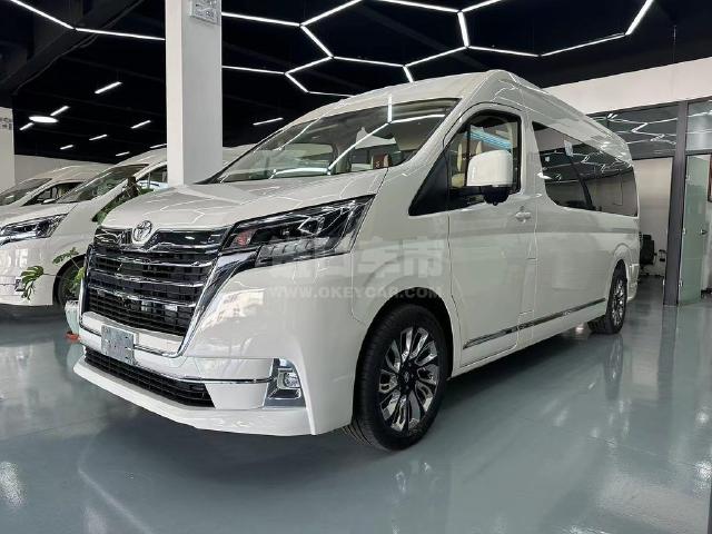 中东版2025款 丰田海狮(进口) 3.5L 自动 高顶长轴 单侧门
