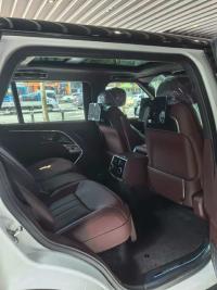 路虎揽胜行政4.4汽油