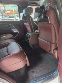 路虎揽胜行政4.4汽油