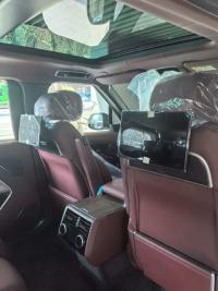 路虎揽胜行政4.4汽油