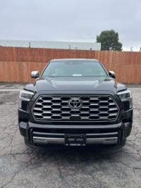 2025款 丰田红杉3.4T 混动 四驱 Capstone顶点