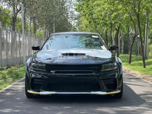 欧版2023款 道奇战马 6.2T SRT Hellcat