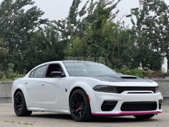 加版2023款 道奇战马 6.2T SRT Hellcat Widebody Jailbreak宽体越狱