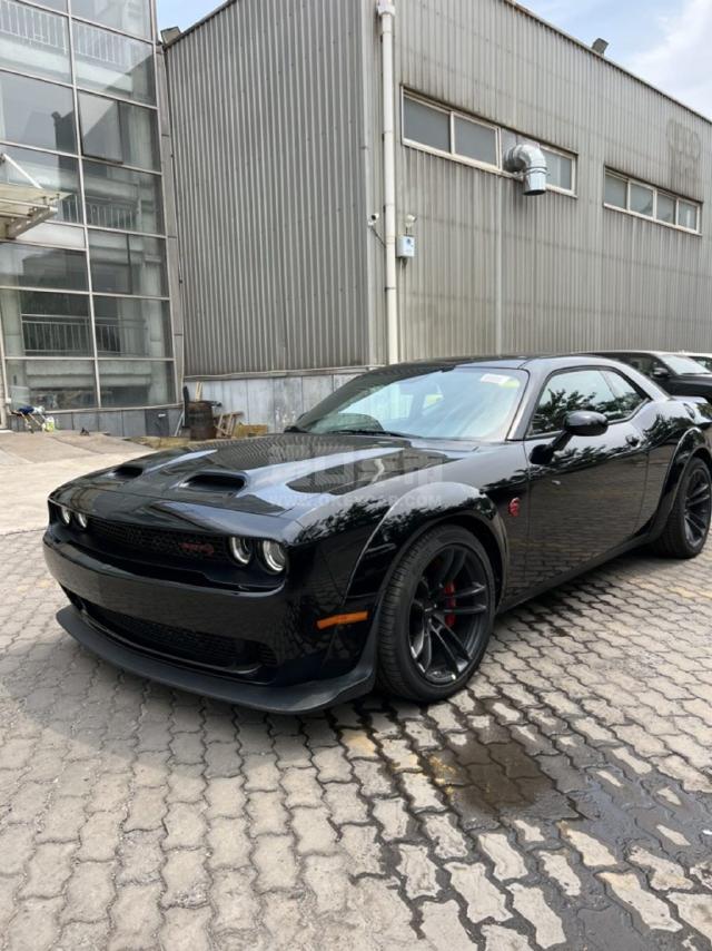 加版2022款 道奇挑战者6.2T SRT Hellcat Redeye Widebody Jailbreak越狱版