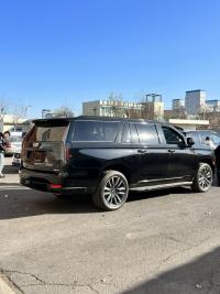 凯迪拉克凯雷德