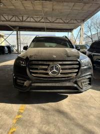 2025款 奔驰GLS450 7座 AMG包 顶峰包