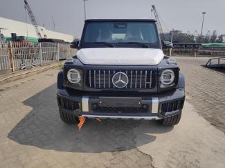 2025款 奔驰G63 韩版 海外直采 全国分期 13820818027 定金发车 视频看车