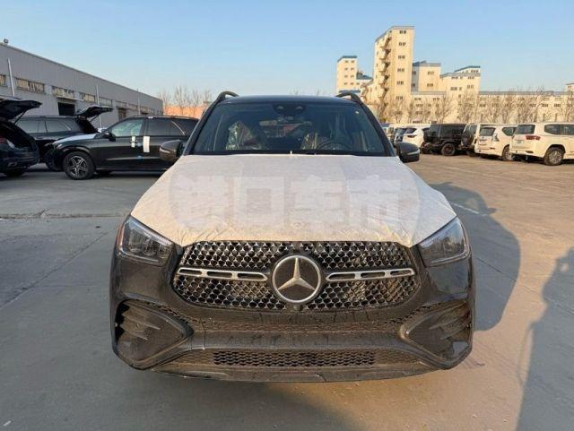 加版2025款 奔驰 GLE450 独家包 运动包 智能驾驶包