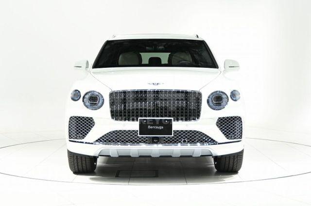 欧版2025款 宾利添越4.0T 长轴 雅度