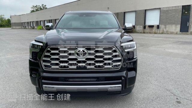 加版2025款 丰田红杉 3.4T 混动 四驱 Capstone顶点