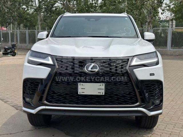 加版2025款 雷克萨斯LX600 7座 F-Sport运动