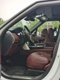 路虎揽胜行政3.0柴油