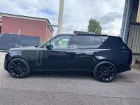 路虎揽胜行政3.0柴油