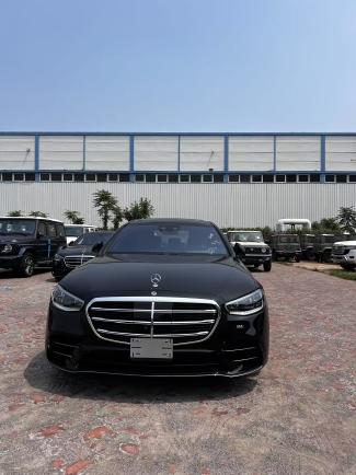 2025款 奔驰S500 四驱 长轴 海外直采 全国分期 13820818027 定金发车 视频看车