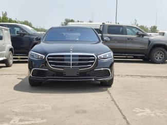 2025款 奔驰S580 四驱 长轴 海外直采 全国分期 13820818027 定金发车 视频看车