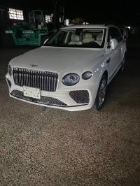 2025款 宾利添越4.0T 长轴 雅度