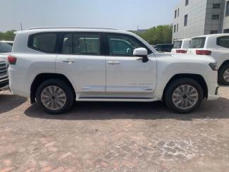 2025款 丰田酷路泽4000 4.0L GX-R 8气 20轮 真皮 (Modellista套件) 科威特 保税区最大商家（定金开票/定金发车）平行进口车试点企业