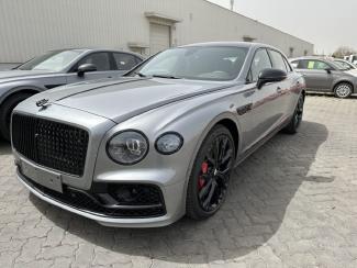 2023款 宾利飞驰 4.0T S 保税区最大商家（定金开票/定金发车）平行进口车试点企业