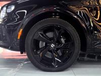 2023款 宾利添越 4.0T 长轴 五座