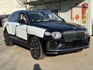 2024款 宾利添越4.0T 保税区最大商家（定金开票/定金发车）平行进口车试点企业