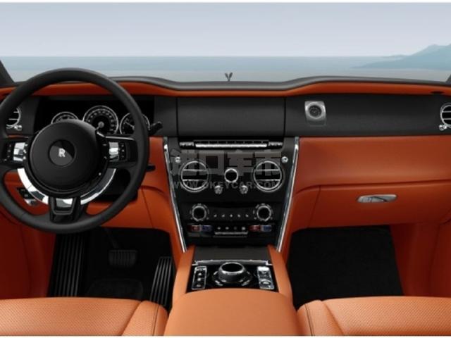欧版2024款 劳斯莱斯库里南(Cullinan) 6.7T 标准型