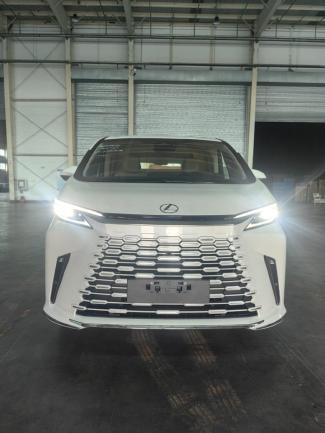2025款 雷克萨斯LM350h 2.5L 四座 保税区最大商家（定金开票/定金发车）平行进口车试点企业
