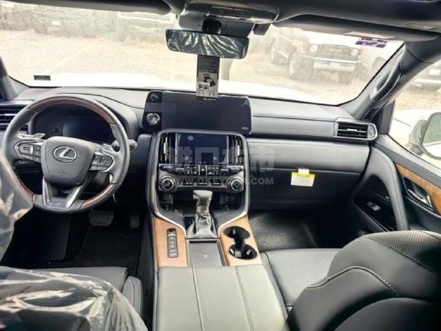 墨版2024款 雷克萨斯LX600 LX600 7座 Luxury豪华