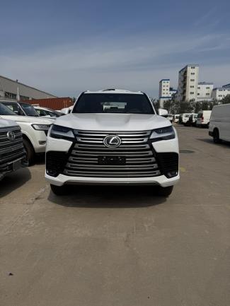 2025款 雷克萨斯LX600 7座 Luxury豪华 保税区最大商家（定金开票/定金发车）平行进口车试点企业