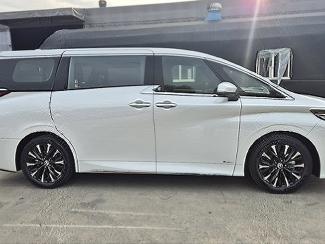 2025款 丰田埃尔法 2.5L 油电混动 四驱 韩版 保税区最大商家（定金开票/定金发车）平行进口车试点企业